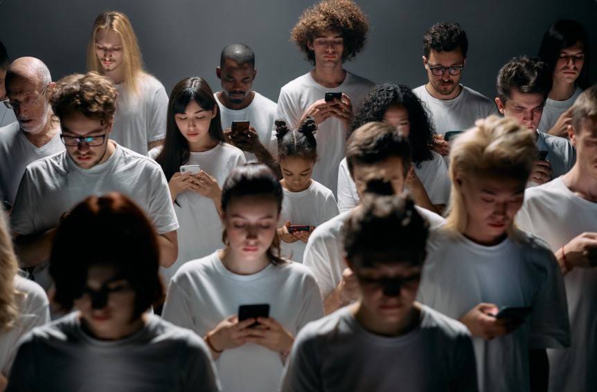 Social Media & Teen Mental Health: What Parents Should Know About Risks & Solutions